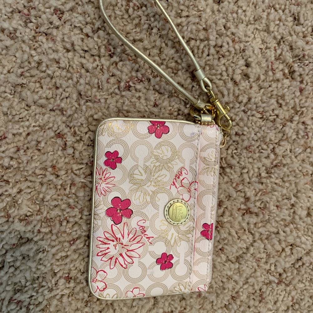 NWOT Coach Wristlet